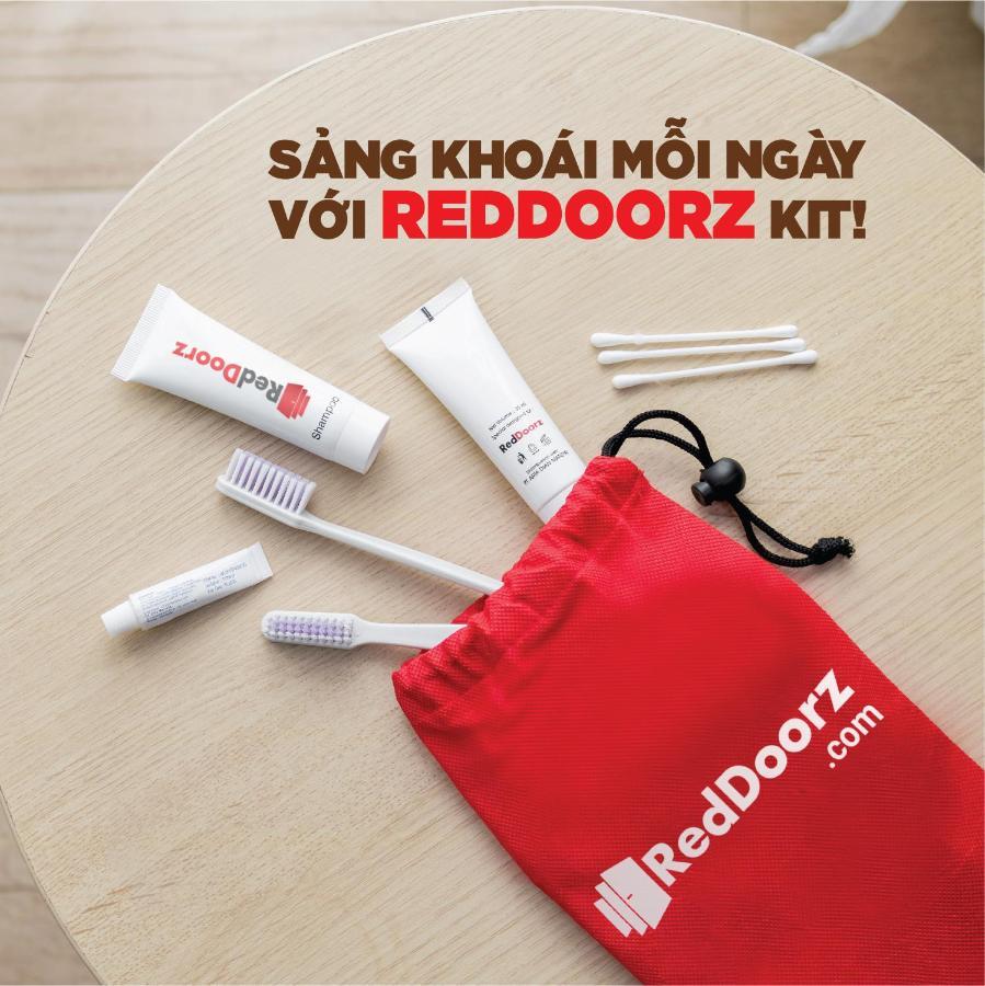 Reddoorz Bamboo Saigon Hotel Su Van Hanh 胡志明市 外观 照片